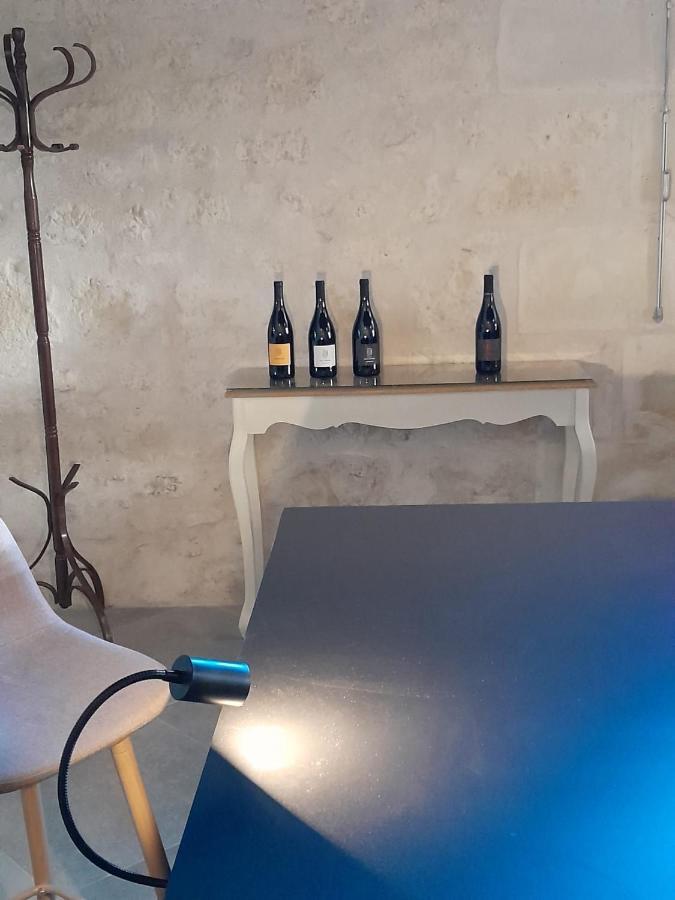 Appartement Le Repaire De Bacchus à Saint-Nicolas-de-Bourgueil Extérieur photo